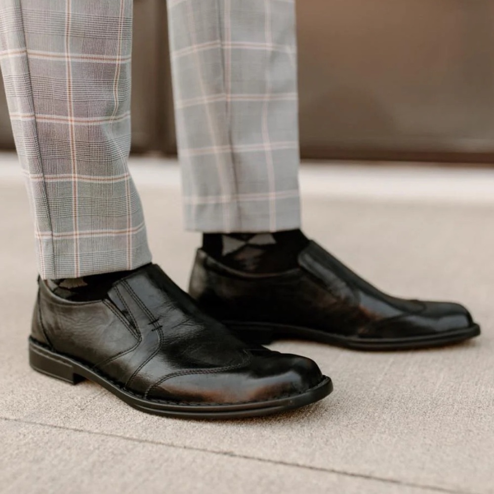 Joseph Seibel Douglas Casual Wing Tip Loafer Euro 43 (US 9.5-10)